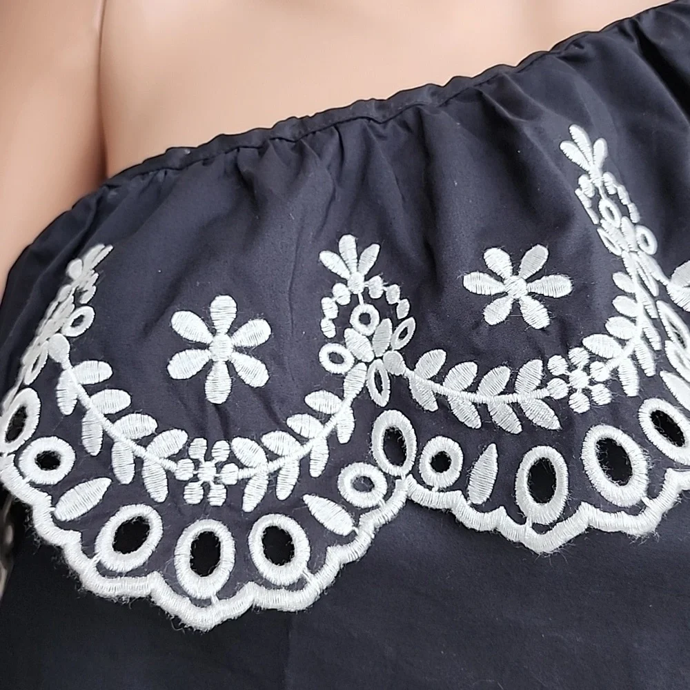 Kate Spade NY Women's Black White Eyelet Asymmetrical‎ Sleeveless Top Size XXS